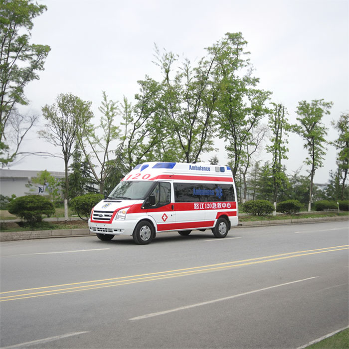 德阳成都市内救护车转院