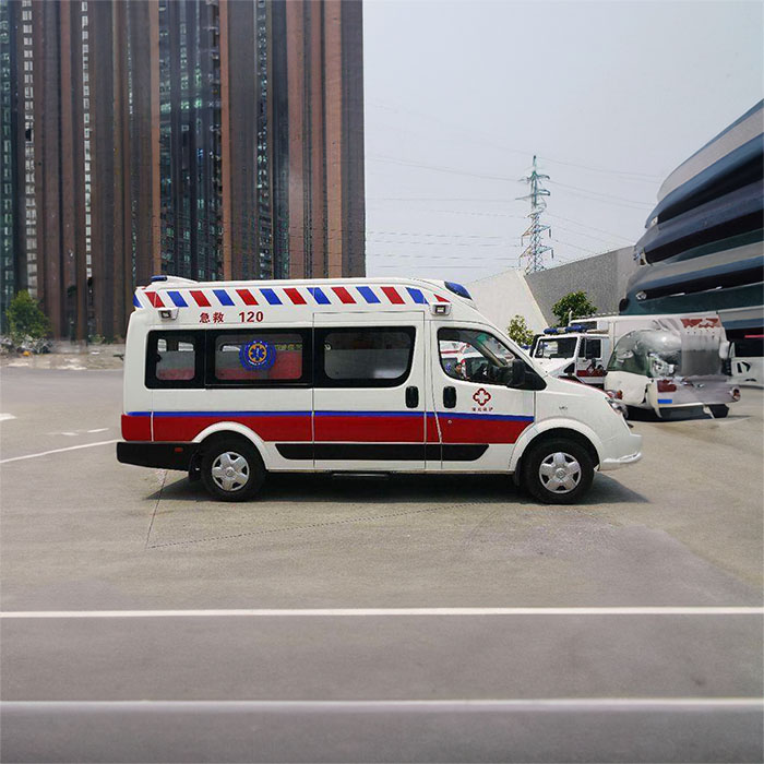 德阳高铁病患救护车转运案例